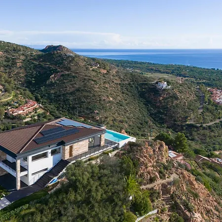 Cargiu - Luxury Sea View Villa