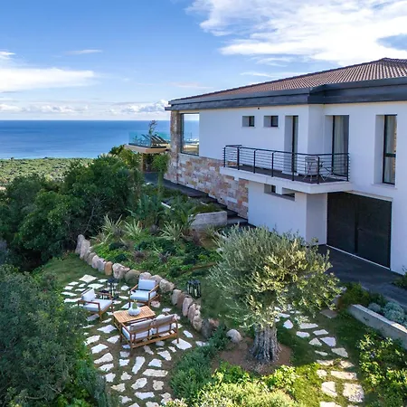 Cargiu - Luxury Sea View Vila Riva dei Pini